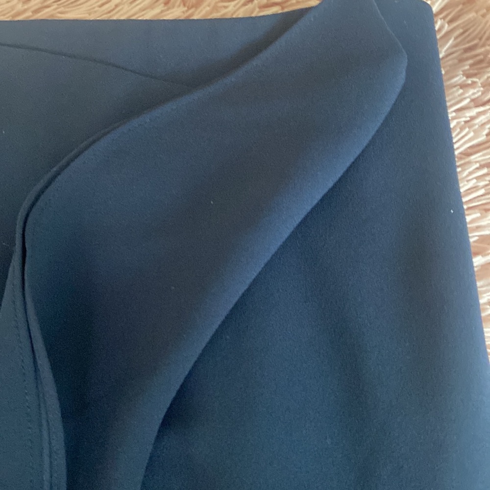 J crew skirt size 0, fits like a 2 - Picture 3 of 5